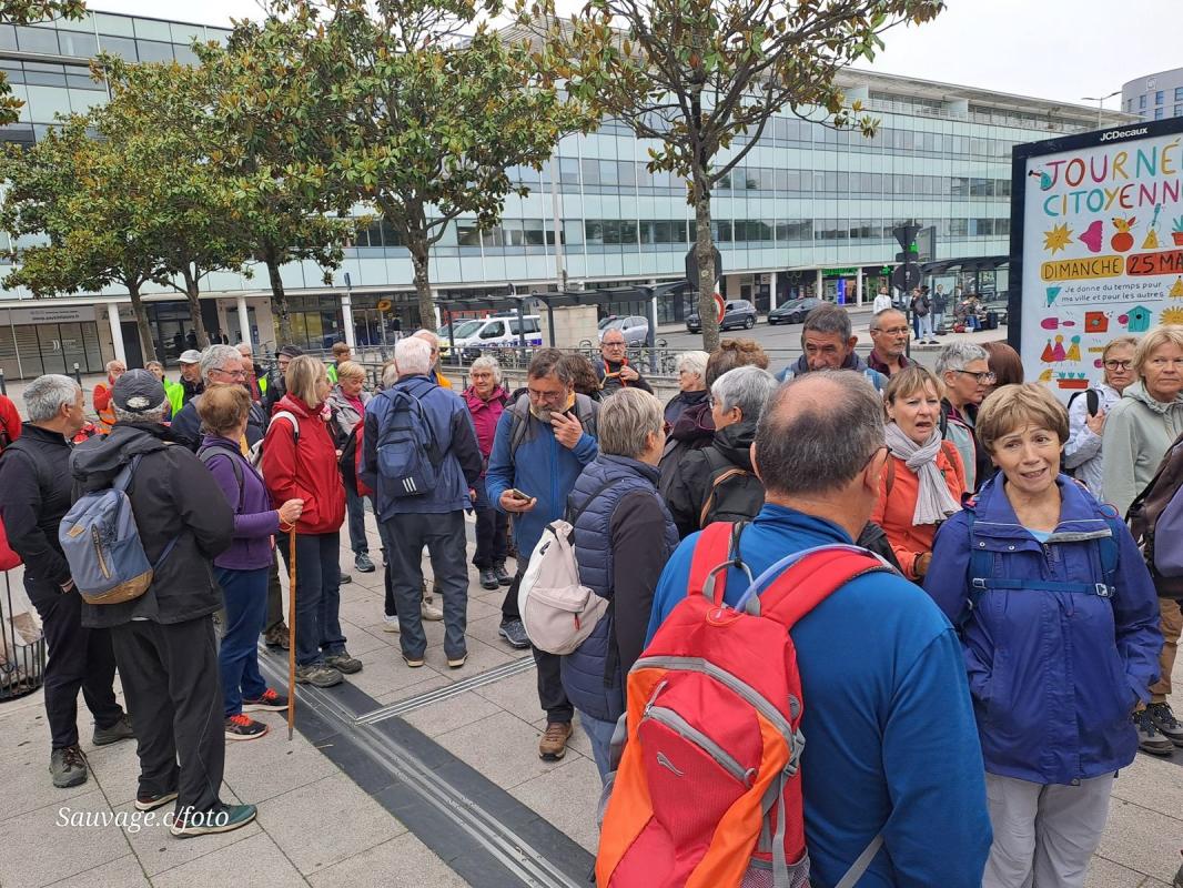 21 05 2025  Angers avec les 1000 pattes
